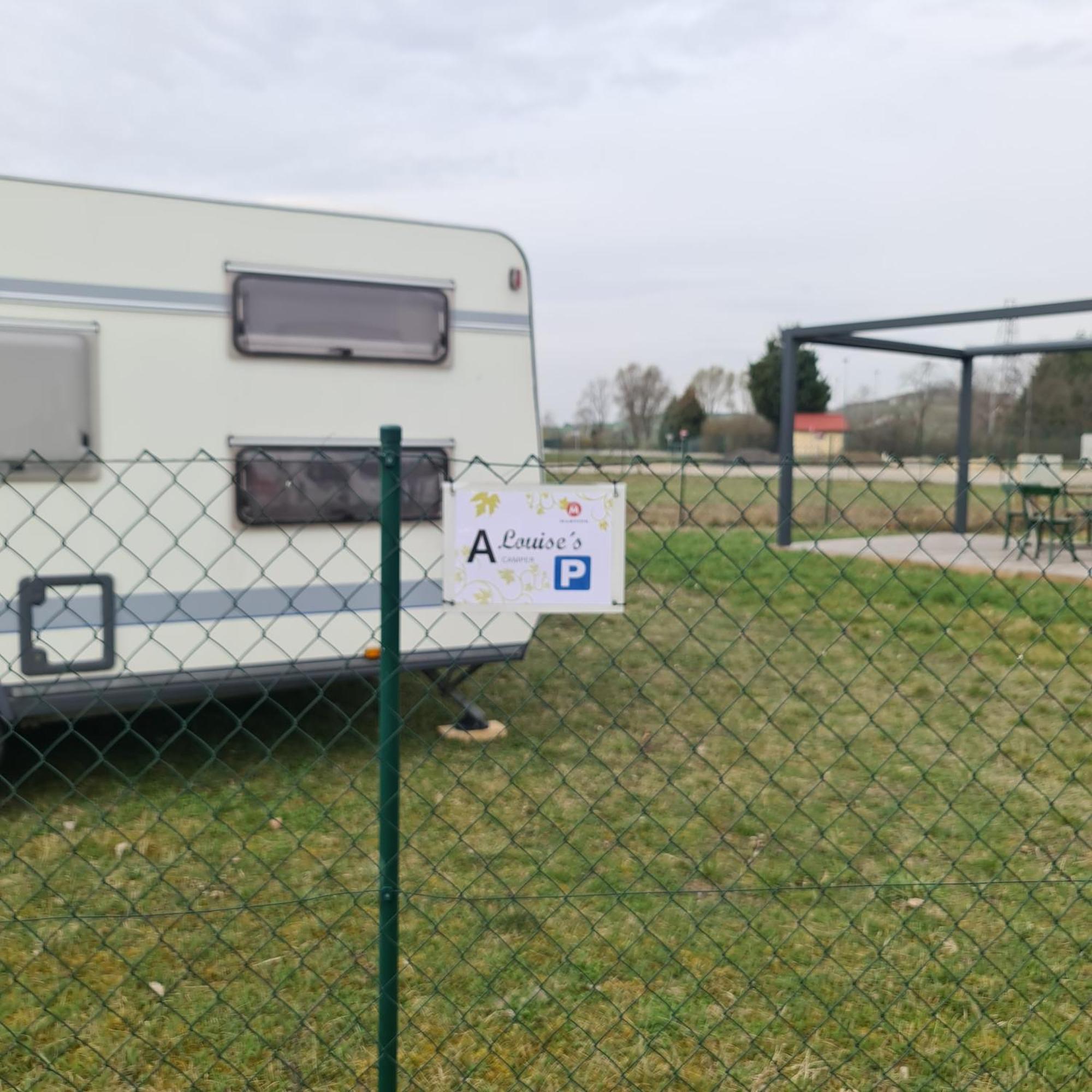 Louise'S Camper Otel Neusiedl an der Zaya Dış mekan fotoğraf