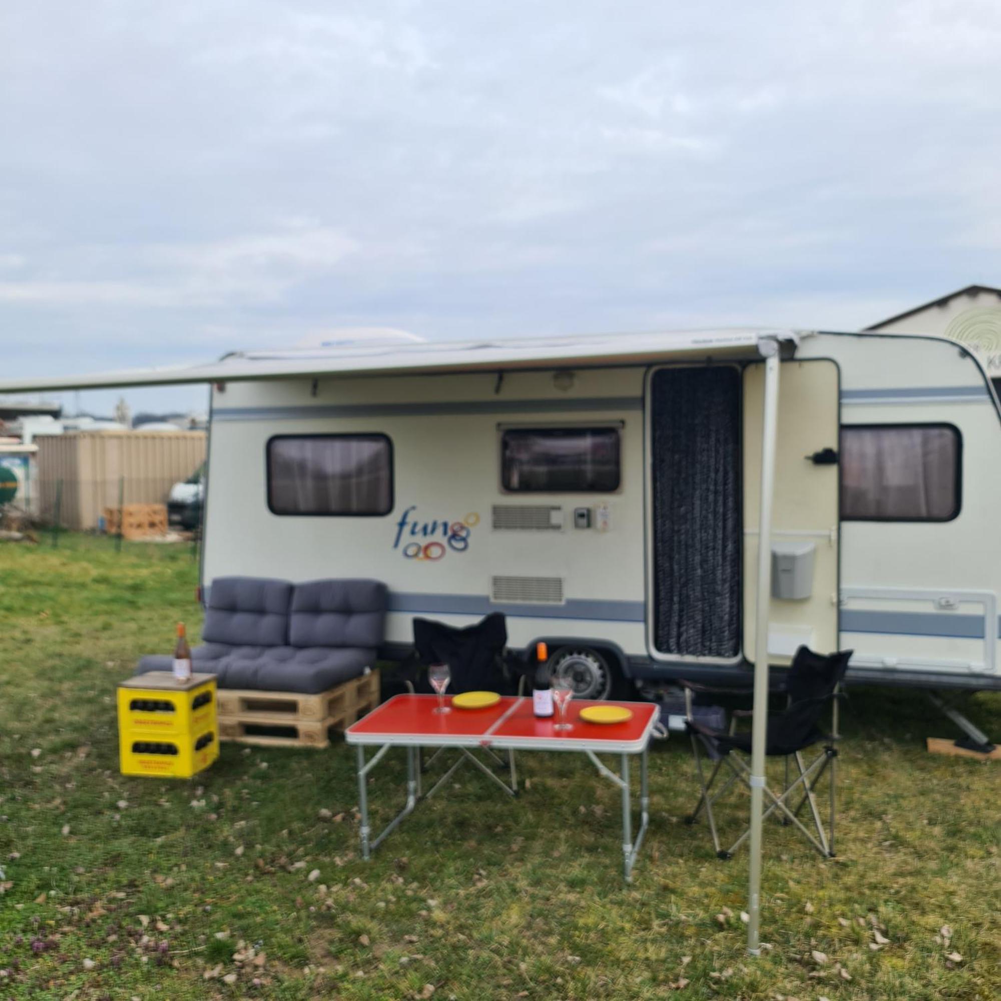 Louise'S Camper Otel Neusiedl an der Zaya Dış mekan fotoğraf